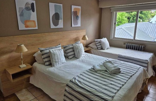 Centro Hotel | Trip Bariloche Select Hostel
