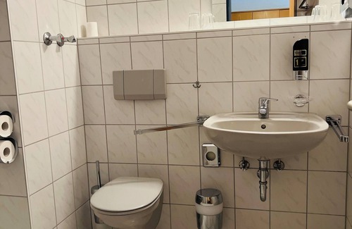 Sonnen Hotel | Trip Inn Aktivhotel & Restaurant Sonnenhof bei Passau ehemals Sporthotel Sonnenhof