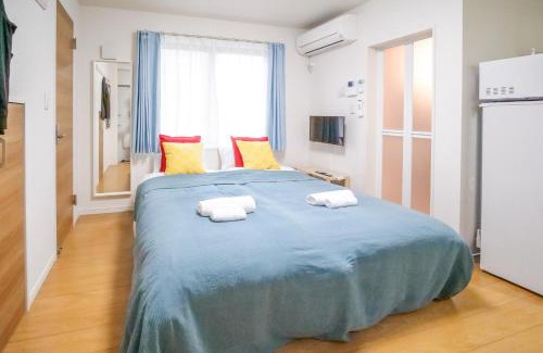 Higashitateishi Apartamento | Triphome Tateishi New open/2 single beds/big table/300M WiFi