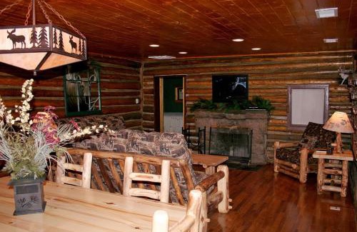 Estes Park Casa | Triple R Cottages- 8 cabin