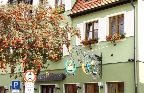 Bad Windsheim Casa | Triple - Hotel-Garni Goldener Schwan