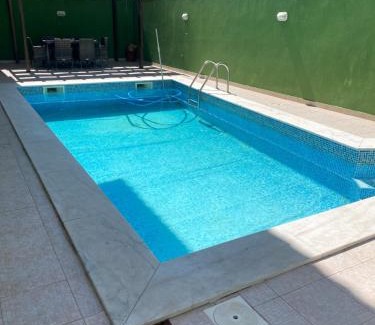 Linda-a-Pastora Casa | Triple room in a House with a pool