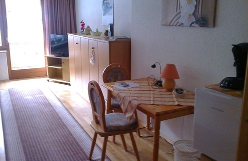 Vorderhindelang Apartamento | Triple room shower/toilet/balcony - house "Beim Lorenzar"
