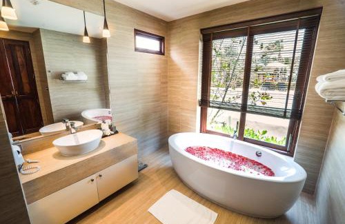 Cha-am Complejo | Triple Tree Beach Resort