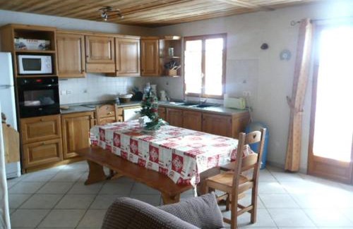 Valloire Apartamento | Triplex 10 pers, Sud, proche télésiège et centre, parking, animaux OK - FR-1-263-197