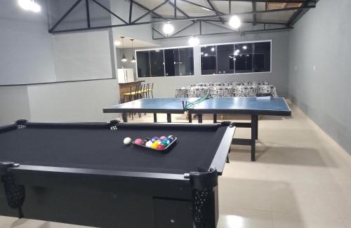 Picarras Casa | TRIPLEX COM SALÃO DE FESTAS À 1.3 KM DA PRAIA