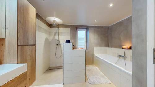 Bertrange Apartamento | Triplex Cozy Serenity Entrée Privée Au Calme Rue Sans Issue