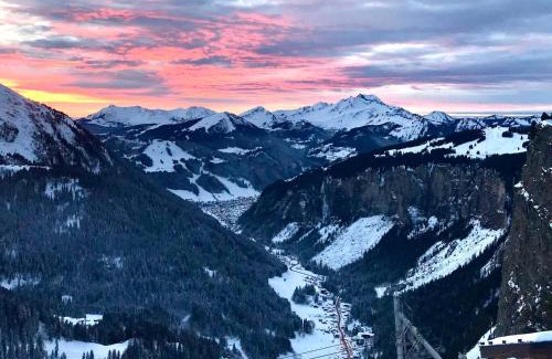 Avoriaz Apartamento | Triplex de Charme pour 12 Personnes avec Cheminée, Balcons et Services Hôteliers - Avoriaz - FR-1-314-229
