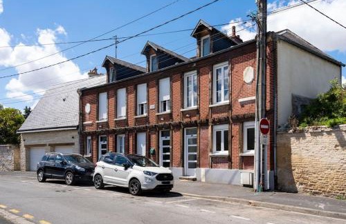 Le Beau Site Apartamento | Triplex de qualité, quartier calme