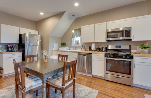 Mexican War Streets Casa | Triplex Minutes From Downtown! Great View! Free Parking