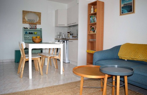 Courseulles-sur-Mer Casa | Triplex with garden - wifi - 400m from the beach