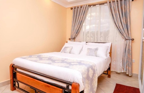 Nkubu Hotel | TRIPLINQ HOTEL & RESORT