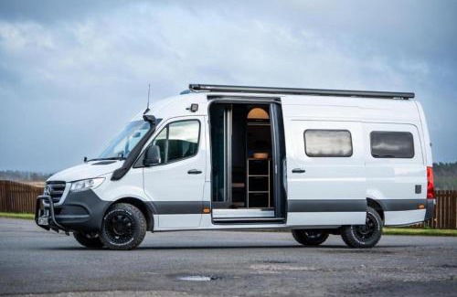 Blackburn Otro | Trippie Campers