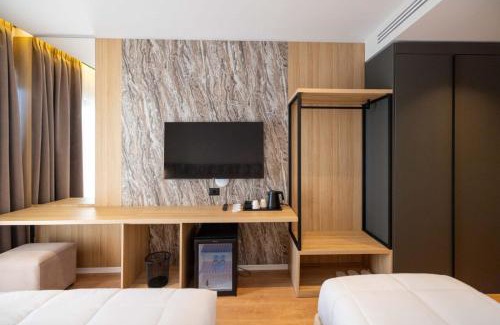 Radhime Hotel | Tris3 Hotel