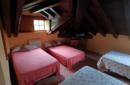 Los Corrales de Buelna Hotel | Trisileja Posada El Manjon