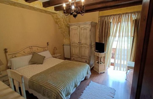 Los Corrales de Buelna Hotel | Trisileja Posada El Manjon