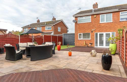 Measham Casa | Triumph House