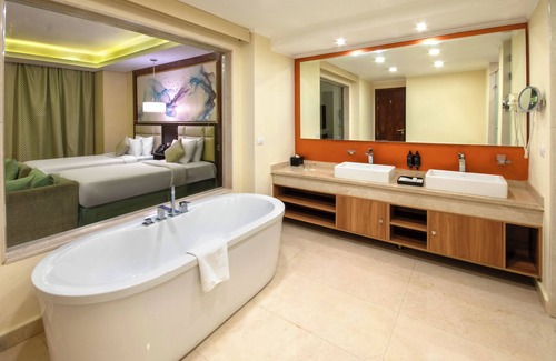 New Cairo Hotel | Triumph Luxury Hotel