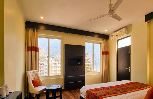 Bhagsu Nag Hotel | Triund Heights By Pulse Hotels