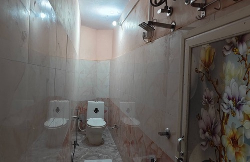 Naini Casa | Triveni sadan