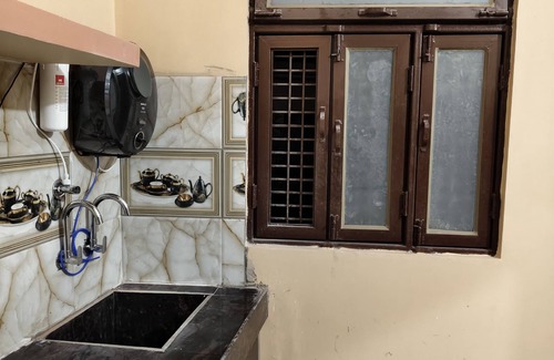 Naini Casa | Triveni sadan