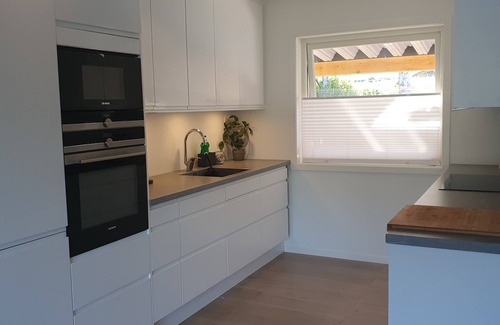Tromso Apartamento | Tromsø View, Central, Free parking, EV-charger. Quiet neighborhood