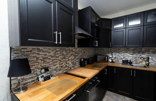 Troon Apartamento | Troon - Coastal Getaway