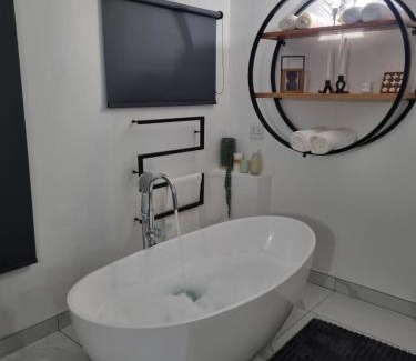 Durban North Casa | Troon Harmony - Room 1