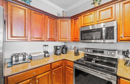 West Panama City Beach Condominio | Tropic Winds by Book That Condo