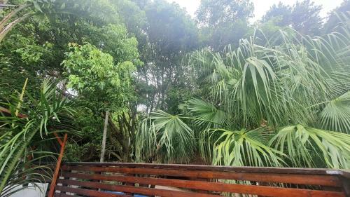 Port Edward Casa | Tropical 4 Bedroom 3 bathroom 8 to 10 sleeper Holiday Getaway