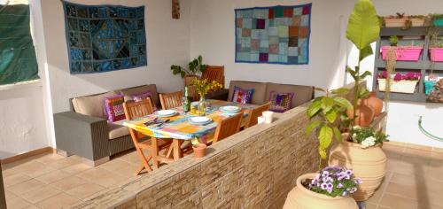 Velilla-Taramay Apartamento | Tropical Andalusian place
