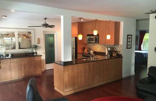 Alta Vista Casa | Situado en el centro, cerca del centro de Sarasota, recientemente renovado, Tropical