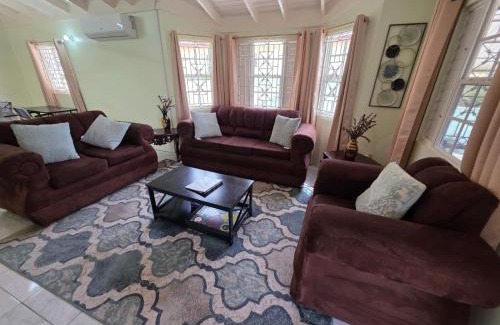 Boscobel Casa | Tropical Blessings - Ocho Rios