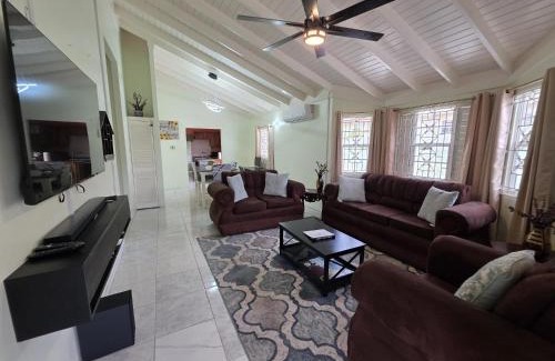 Boscobel Casa | Tropical Blessings - Ocho Rios