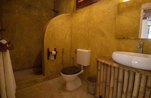 Pingwe Hotel | Tropical Boutique Hotel & Resto