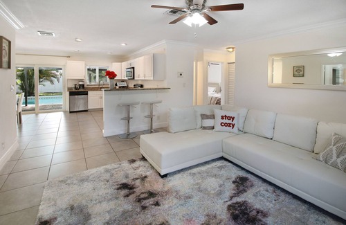 Delray Beach Casa | Tropical Delray Beach Villa with Heated Pool