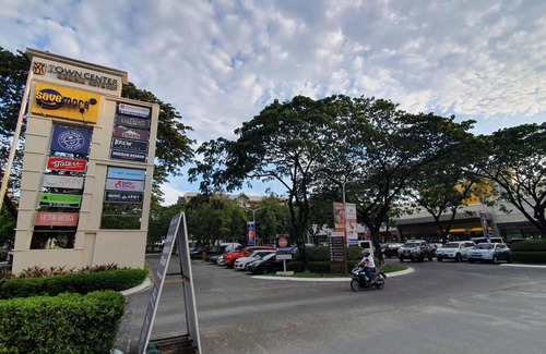 Taguig Apartamento | Tropical Escape at Cedar Crest