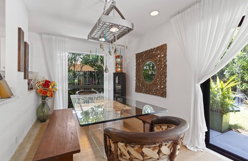 South Corals Casa | Tropical Garden by the Beach! BNR Vacation Rentals