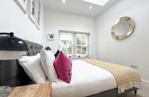 Newlyn Casa | Tropical Gardens 1 bed cottage Central Newlyn