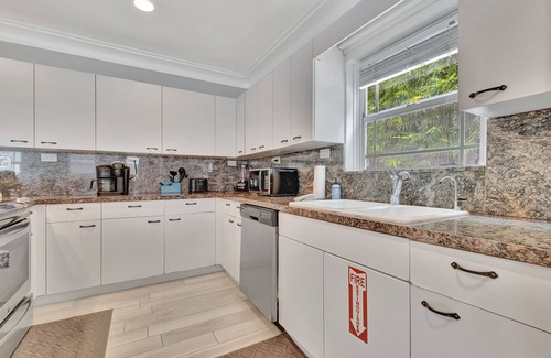 Tarpon River Casa | Tropical Getaway- Downtown/Las Olas with a POOL!