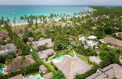 Las Terrenas Villa | Tropical Getaway Villa in beach front gated community - Coson Beach