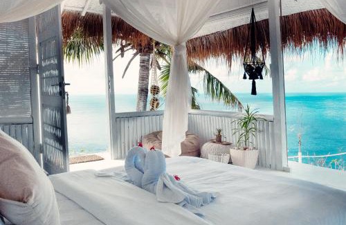 Penida Island Villa | Tropical Glamping Nusa Penida - Private Romantic Seaside Bungalow Diamond Beach