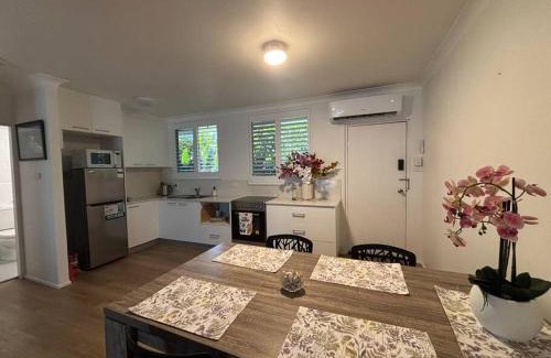 Cairns North Apartamento | Tropical Ground-Floor Retreat Cairns