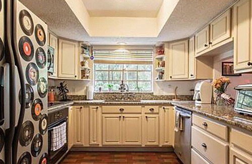 Keystone Casa | Tropical historic lodge w/firepit, close to Tarpon springs and great golf spots