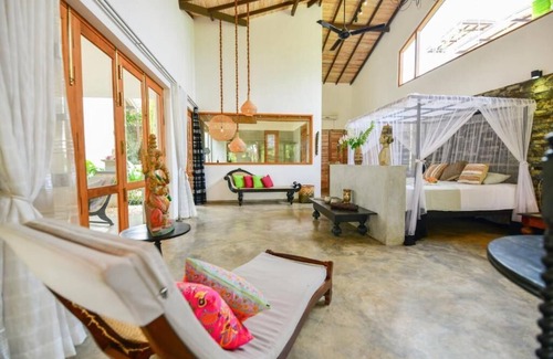 Thiranagama Villa | TROPICAL HOUSE - Jungleside Villa