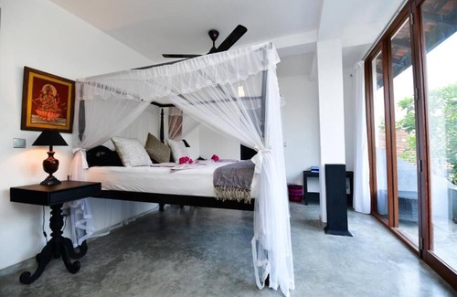 Thiranagama Villa | TROPICAL HOUSE - Jungleside Villa