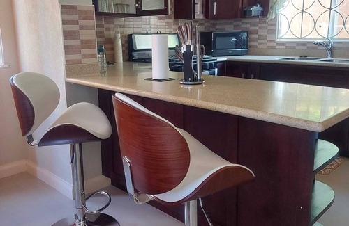 Ocho Rios Casa | Tropical Luxury 2 bedroom Jamaican townhouse
