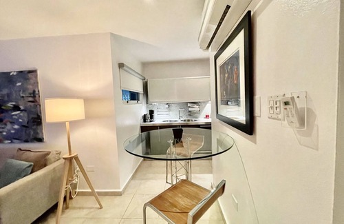 Ocean Park Apartamento | Tropical Modern Apt in Ocean Park Gated Community