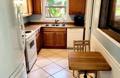 Palm Beach Gardens Casa | Tropical Paradise Heated Pool - Kayaks &PaddlBrd! 5min to Beach, Stadiums, PGA