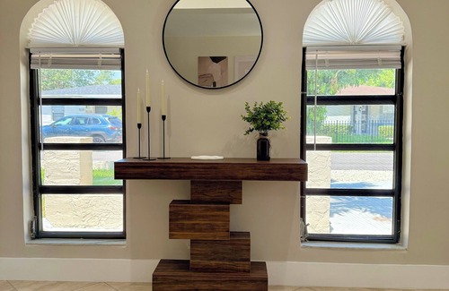 Central Fort Lauderdale Casa | Tropical Paradise: Near Beach, Cruise, Airport & Stadium